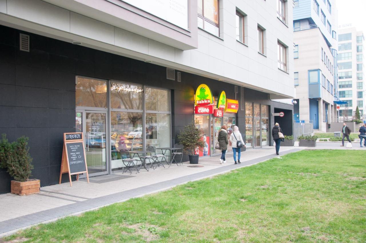 Apartament Cybernetyki Mokotów Varsovia Exterior foto