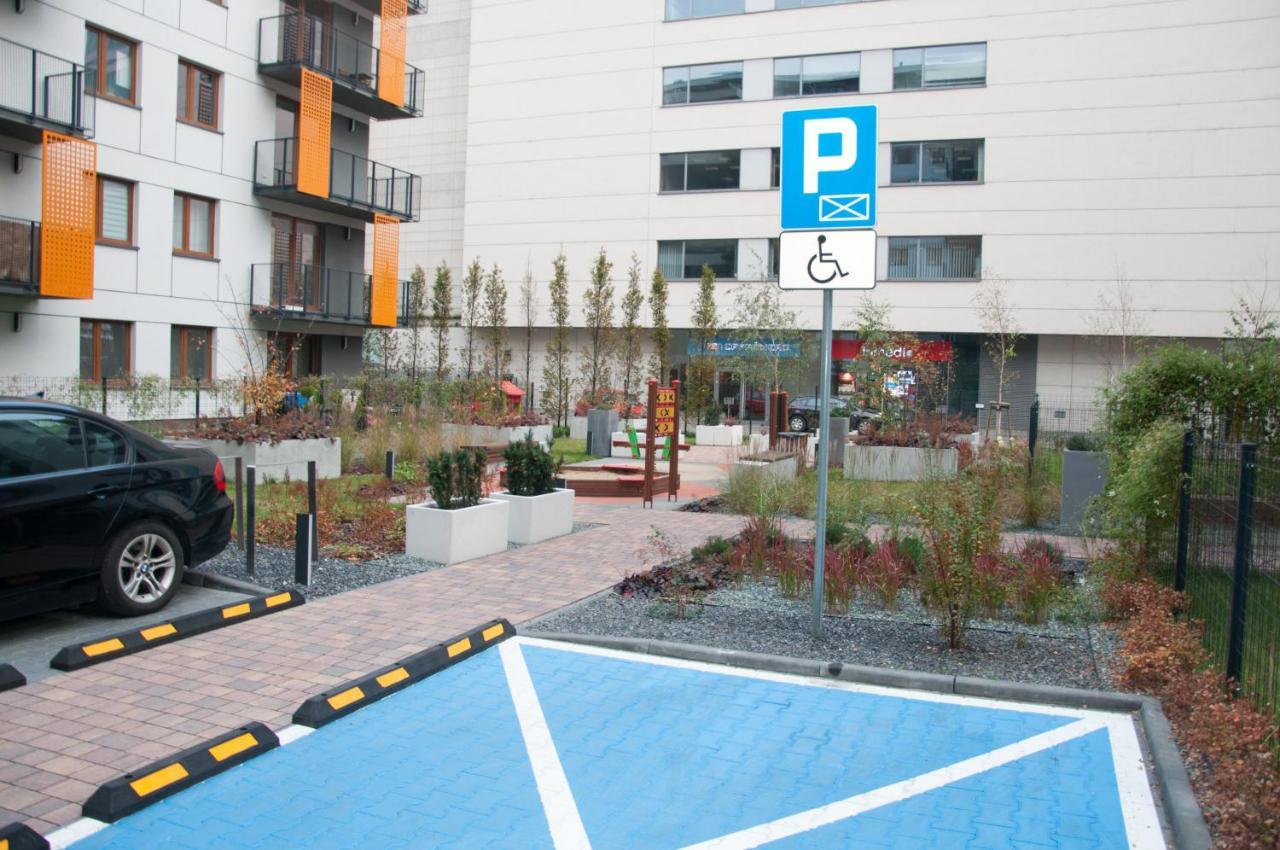 Apartament Cybernetyki Mokotów Varsovia Exterior foto