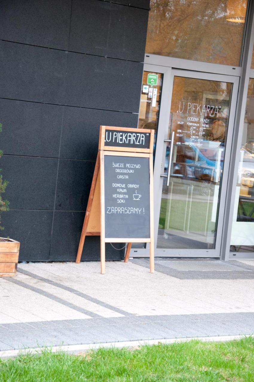 Apartament Cybernetyki Mokotów Varsovia Exterior foto