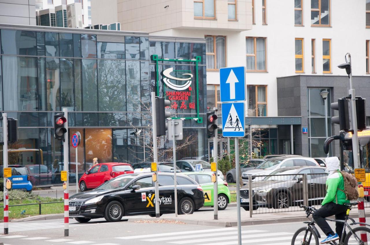 Apartament Cybernetyki Mokotów Varsovia Exterior foto