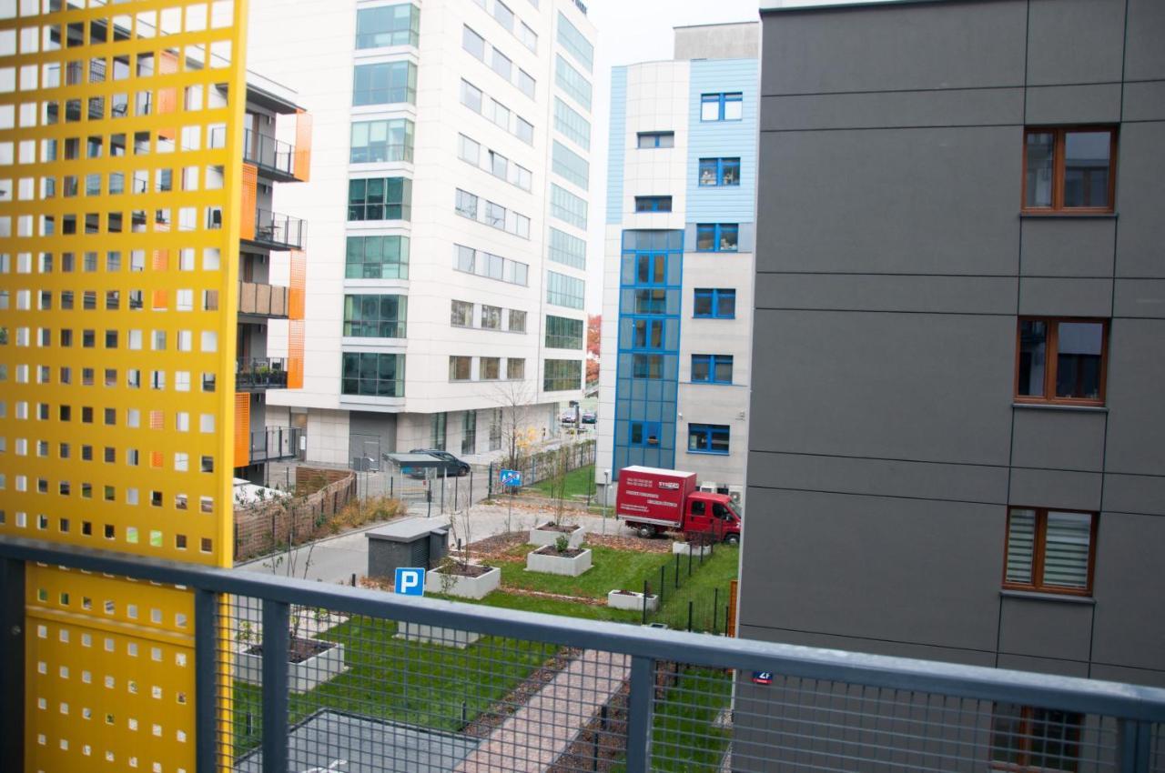 Apartament Cybernetyki Mokotów Varsovia Exterior foto