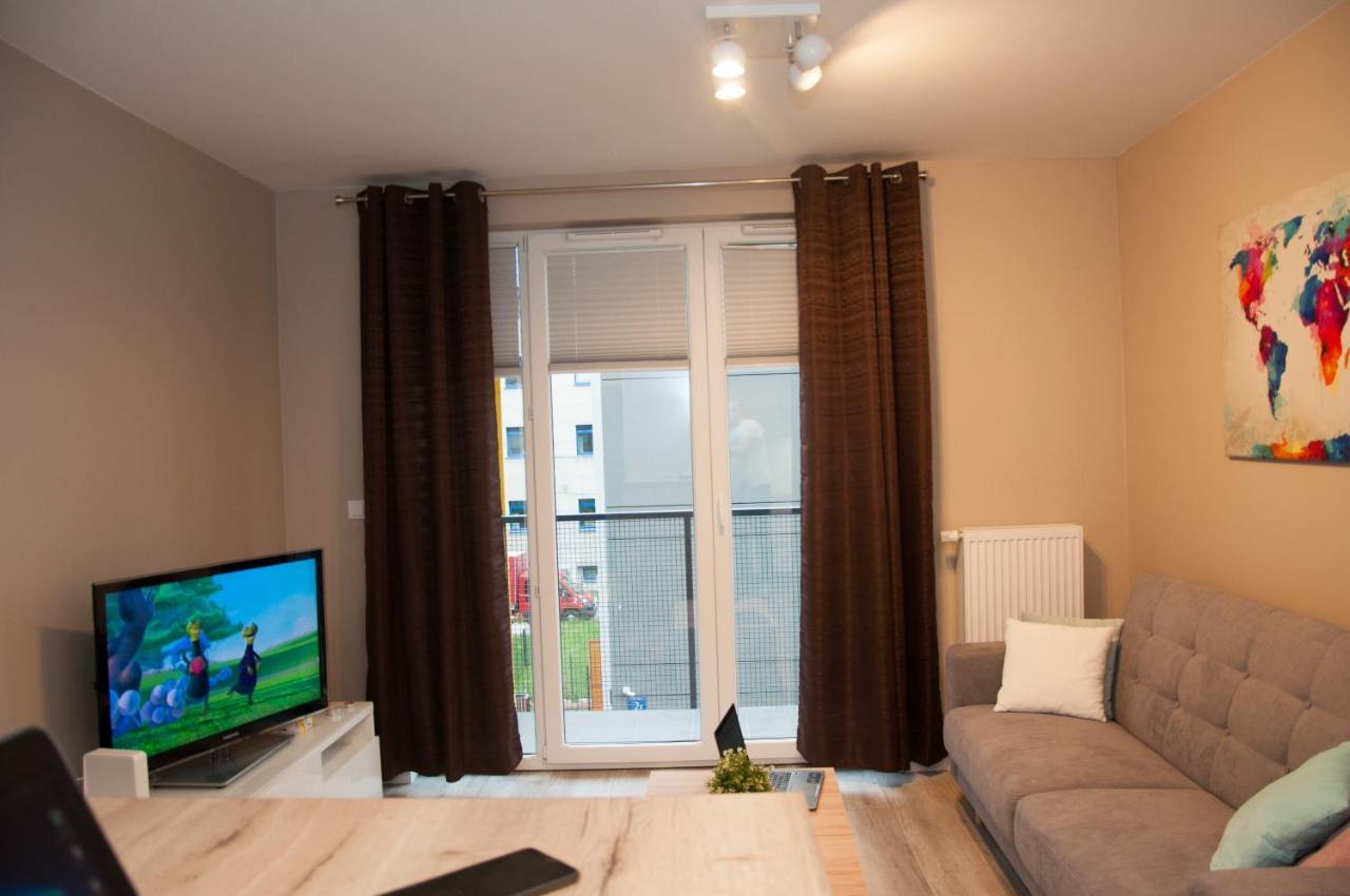 Apartament Cybernetyki Mokotów Varsovia Exterior foto